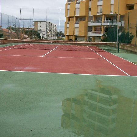 Apart. Brezo Nova-Canet. Playa Canet d'En Berenguer Buitenkant foto